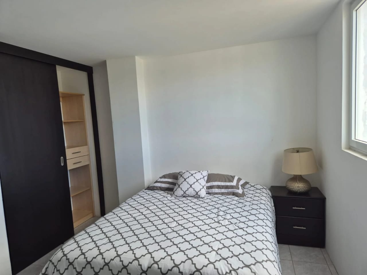 VENDO ULTIMO APTO NUEVO CONDOMINIO VISTAS DE HACIENDA REAL Z.16 REF.6698B — Apartamento en Venta en Zona 16, Guatemala, Ciudad — foto 9 de 10