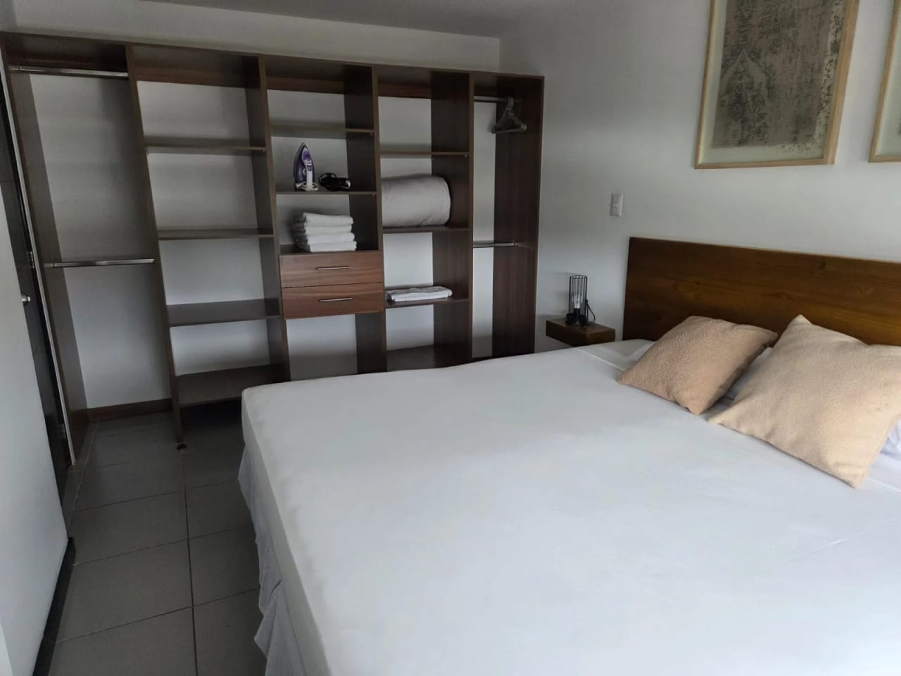 VENDO APTO AMUEBLADO EQUIPADO ZONA 14 LA VILLA MERAKI REF.6930 — Apartamento en Venta en Zona 14, Guatemala, Ciudad — foto 6 de 15