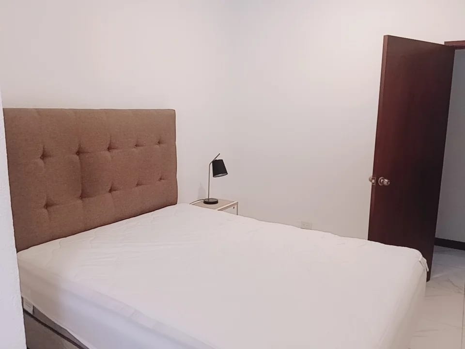 RENTO APTO AMUEBLADO ZONA 13 VISTALAGO REF.6926 *1 HAB, 1 BAÑO, 1 PARQUEO, $700* — Apartamento en Alquiler en Zona 13, Guatemala, Ciudad — foto 4 de 17