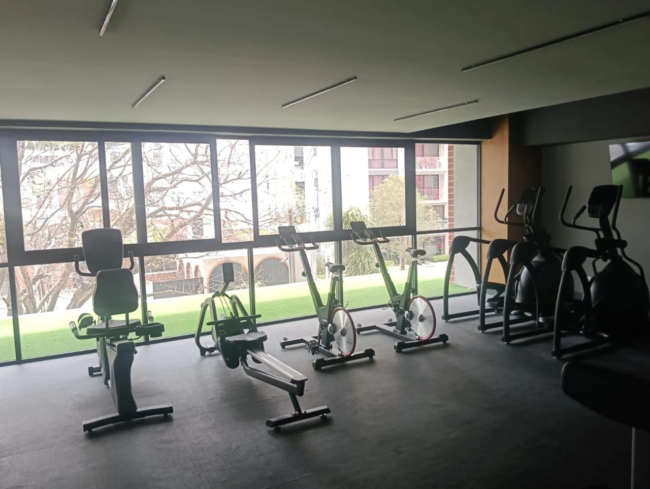 RENTO APTO NUEVO/PARA ESTRENAR, ZONA 13 ESSENZA REF.6899 *2 HAB, 2 BAÑOS, 2 PARQUEOS, LINEA BLANCA, 78.82 M2, Q.7800* — Apartamento en Alquiler en Zona 13, Guatemala, Ciudad — foto 4 de 15