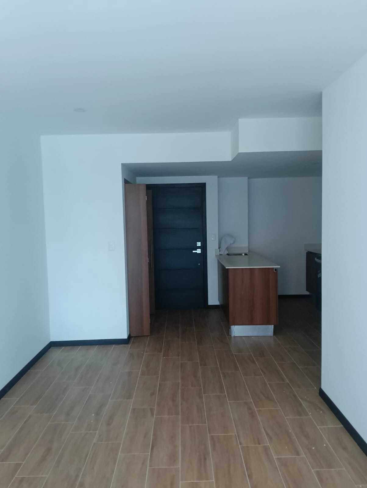 RENTO APTO NUEVO/PARA ESTRENAR, ZONA 13 ESSENZA REF.6899 — Apartamento en Alquiler en Zona 16, Guatemala, Ciudad — foto 7 de 14