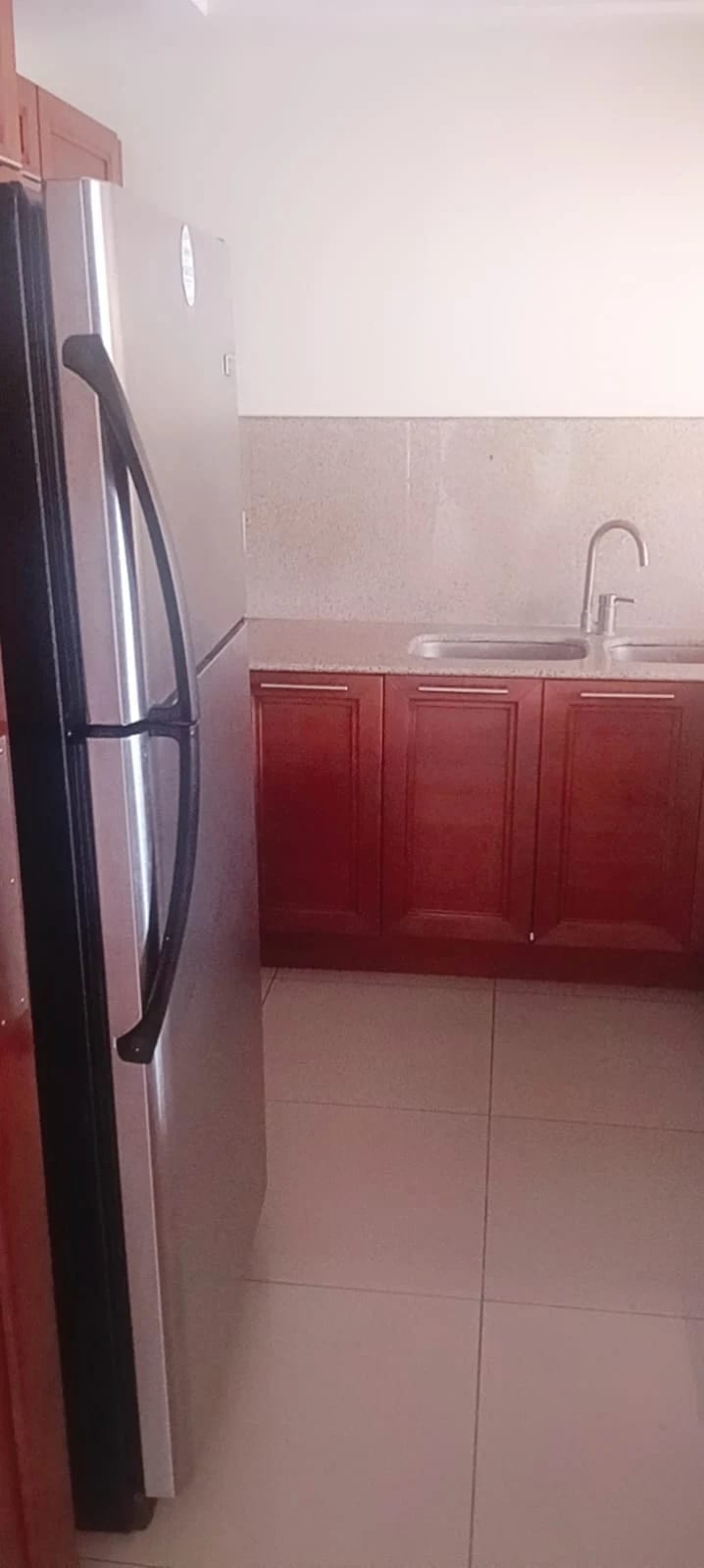 VENDO APTO Z.10 EDIF. MIRAFIORI REF.6827 — Apartamento en Venta en Zona 10, Guatemala, Ciudad — foto 5 de 14