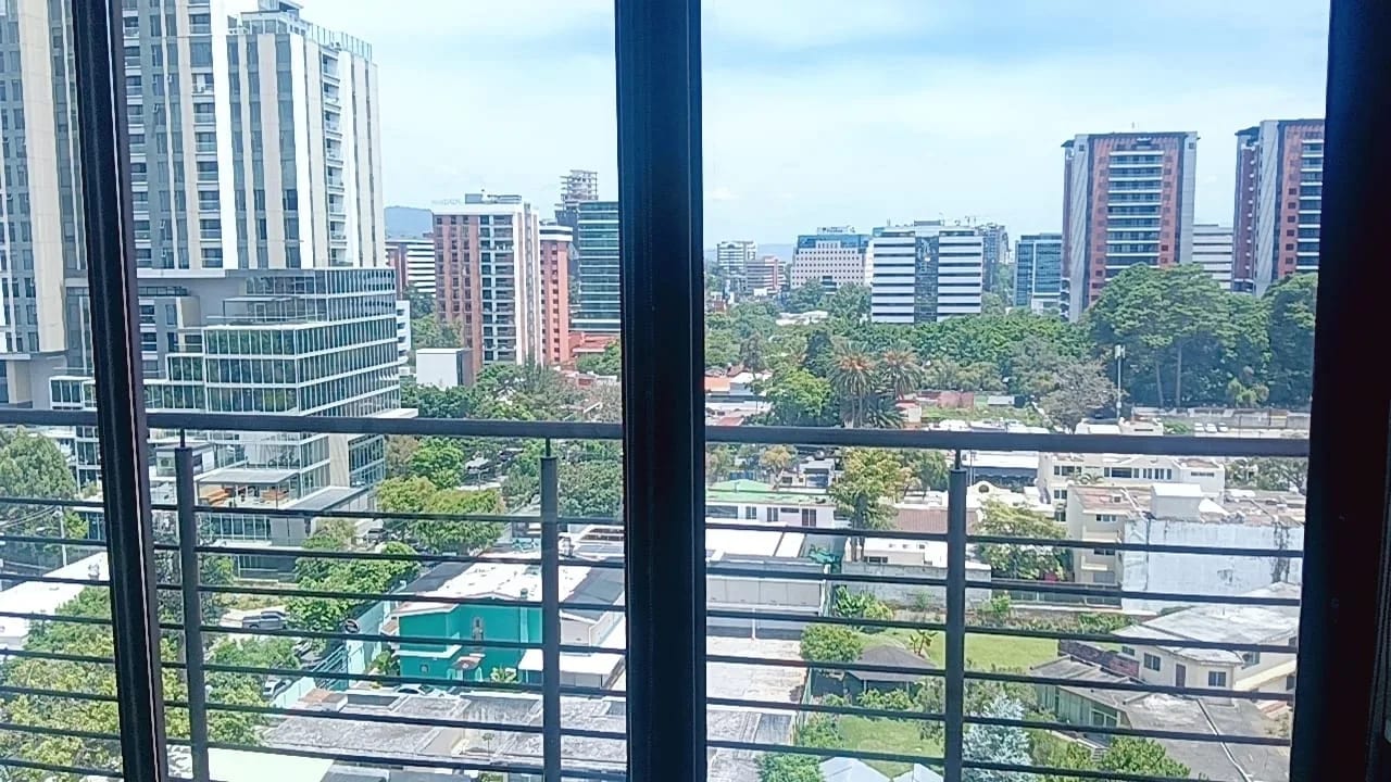 RENTO APTO AMUEBLADO Z.10 EDIF URBANA REF.6935 *2 HAB, 2.5 BAÑOS, 2 PARQUEOS, 88M2, $1125* — Apartamento en Alquiler en Zona 9, Guatemala, Ciudad — foto 6 de 17