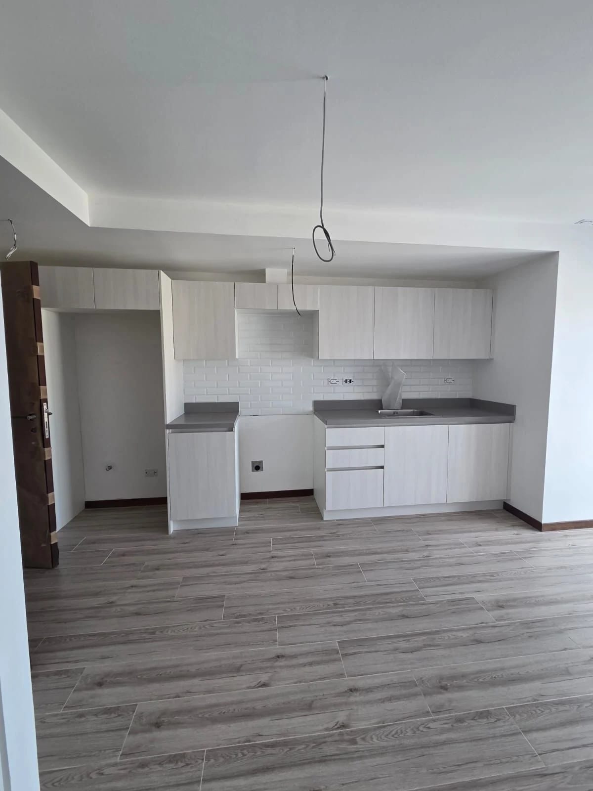 VENDO APTO Z.10 NEO REF.6884 *58 M2, 2 HAB, 1 BAÑO, 1 PARQUEO, BODEGA, $157500* — Apartamento en Venta en Zona 10, Guatemala, Ciudad — foto 3 de 9
