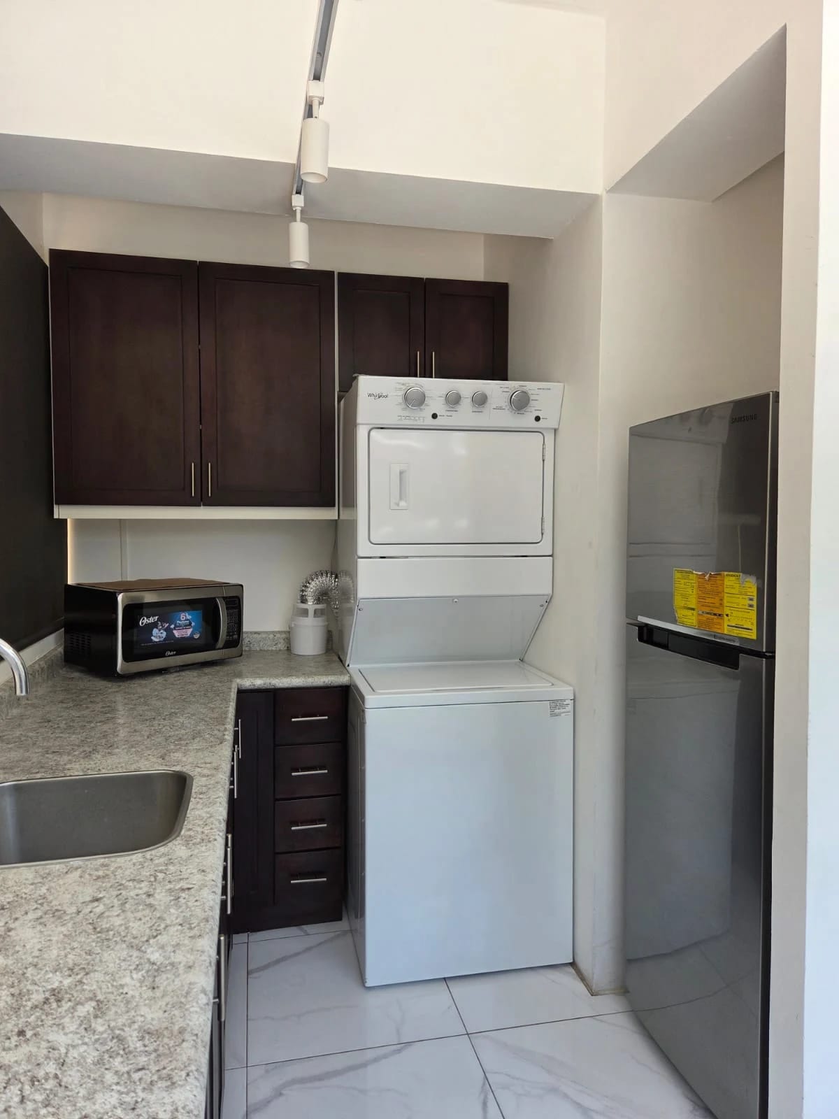 RENTO APTO AMUEBLADO ZONA 13 VISTALAGO REF.6926 *60 M2, 1 HAB, 1 BAÑO, 1 PARQUEO — Apartamento en Alquiler en Zona 13, Guatemala, Ciudad — foto 13 de 14