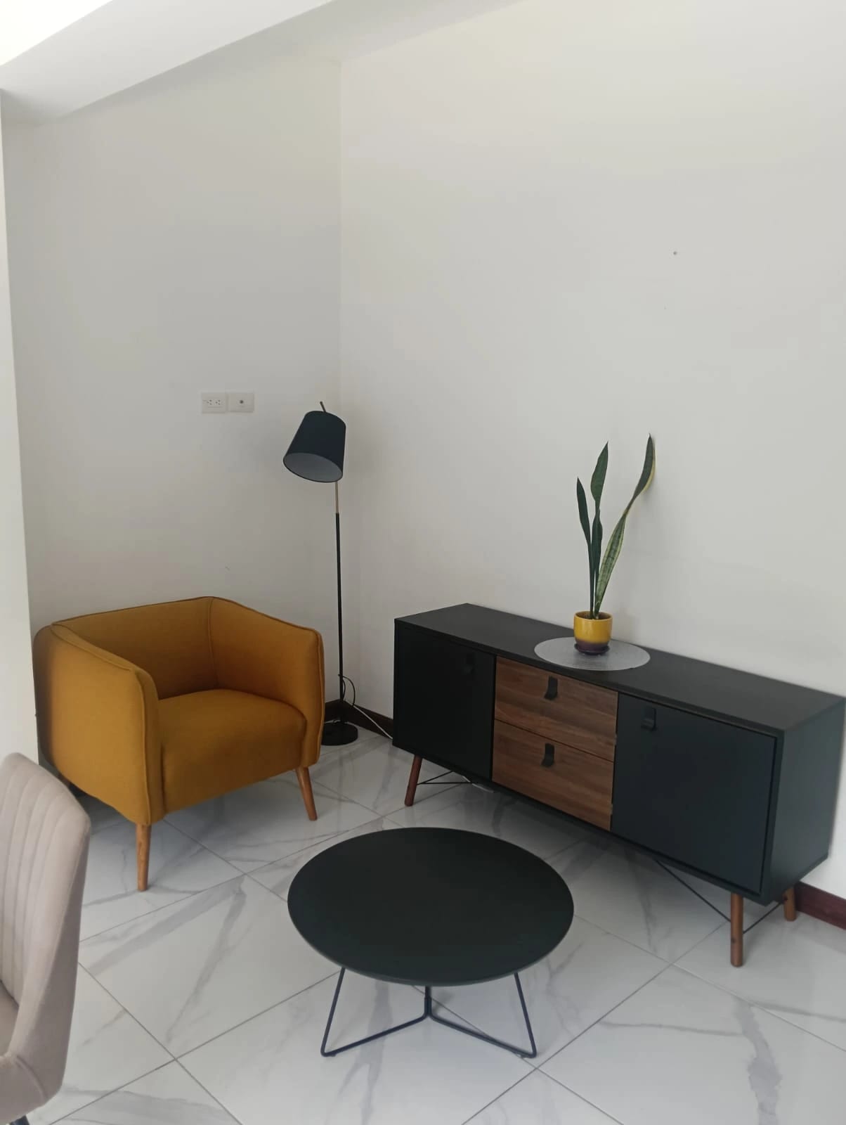 Rento Apto Amueblado Zona 13 Vistalago REF.6926 *60 M2, 1 Hab, 1 Baño, 1 Parqueo, Q.5000* — Apartamento en Alquiler en Zona 13, Guatemala, Ciudad — foto 10 de 17