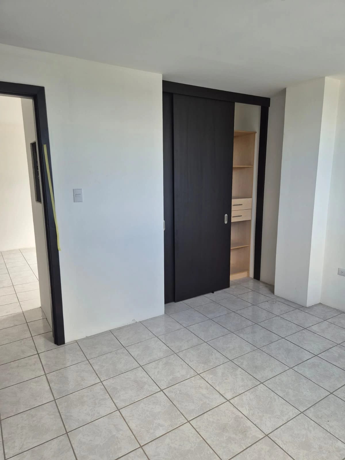 Vendo Ultimo Apto Nuevo Condominio Vistas de Hacienda Real Z.16 — Apartamento en Venta en Zona 16, Guatemala, Ciudad — foto 4 de 12