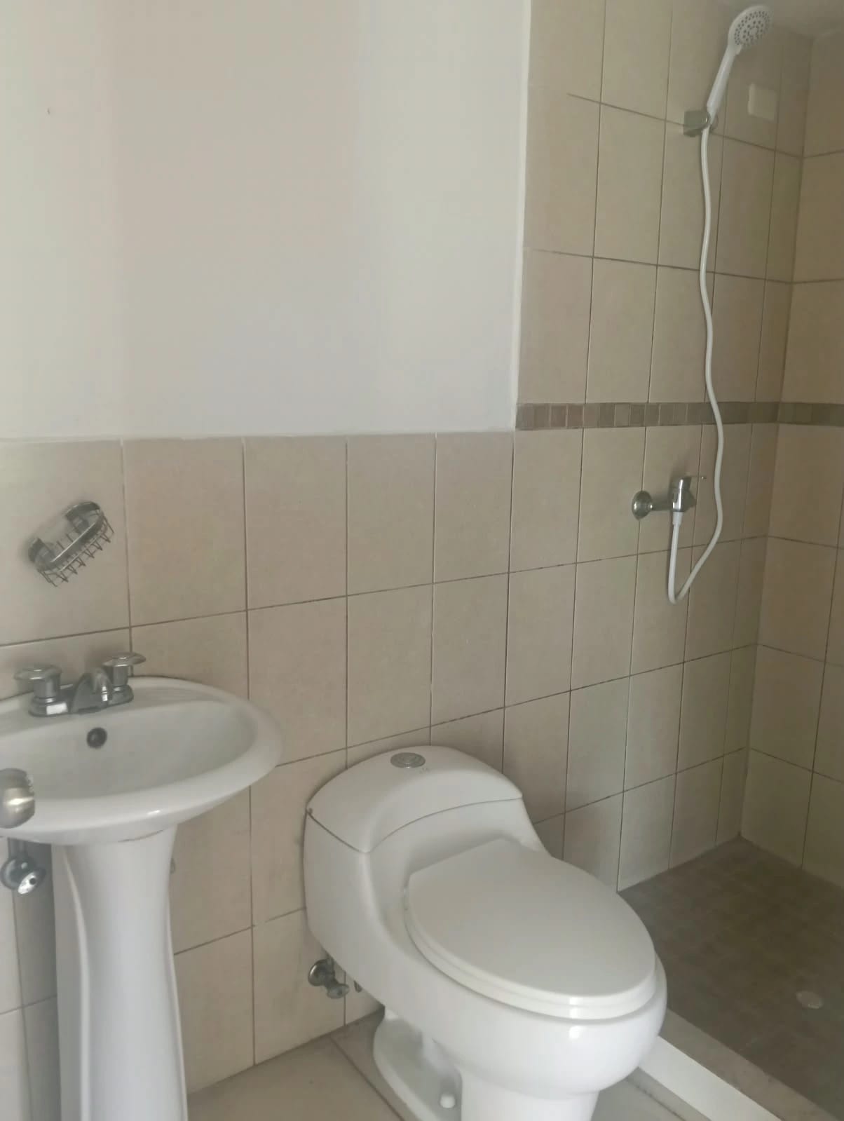 Rento Apto Zona 1, Historico 1, REF.6943 *2 Hab, Estudio, 2 Baños — Apartamento en Alquiler en Zona 1, Guatemala, Ciudad — foto 4 de 17