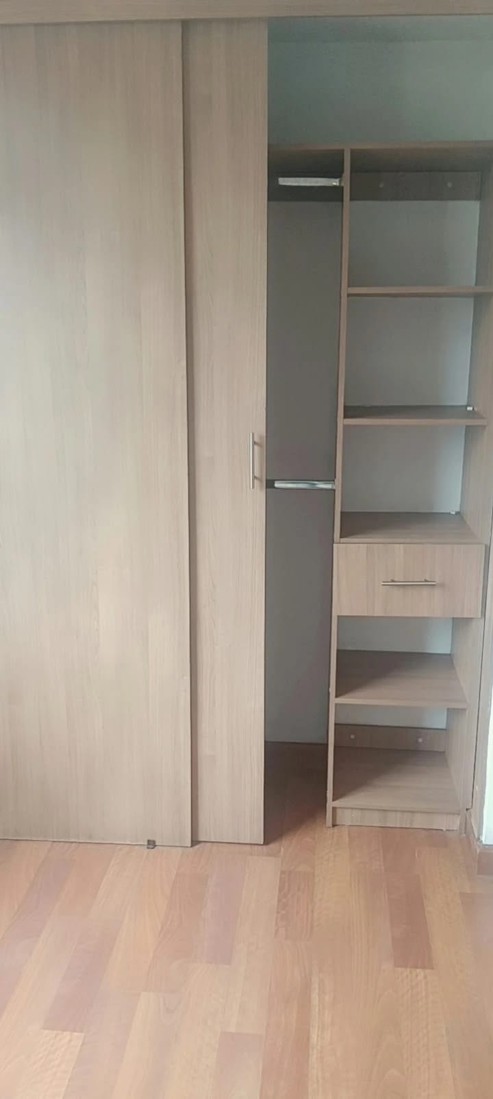 Rento Apto Zona 1, Historico 1, REF.6943 *2 Hab, Estudio, 2 Baños — Apartamento en Alquiler en Zona 1, Guatemala, Ciudad — foto 16 de 17