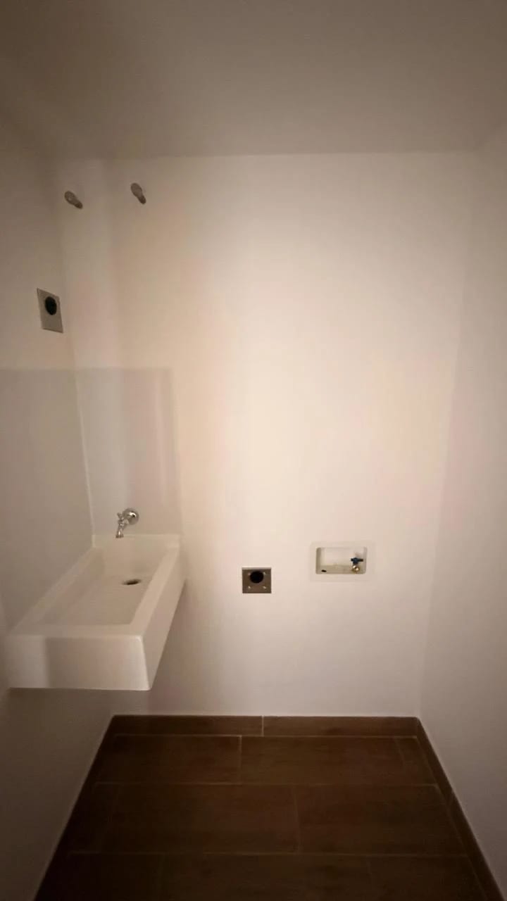 Rento Apto Nuevo Modra 2 Zona 4 Ref 6944 *1 Hab, 1 Baño, 1 Parq — Apartamento en Alquiler en Zona 4, Guatemala, Ciudad — foto 14 de 14