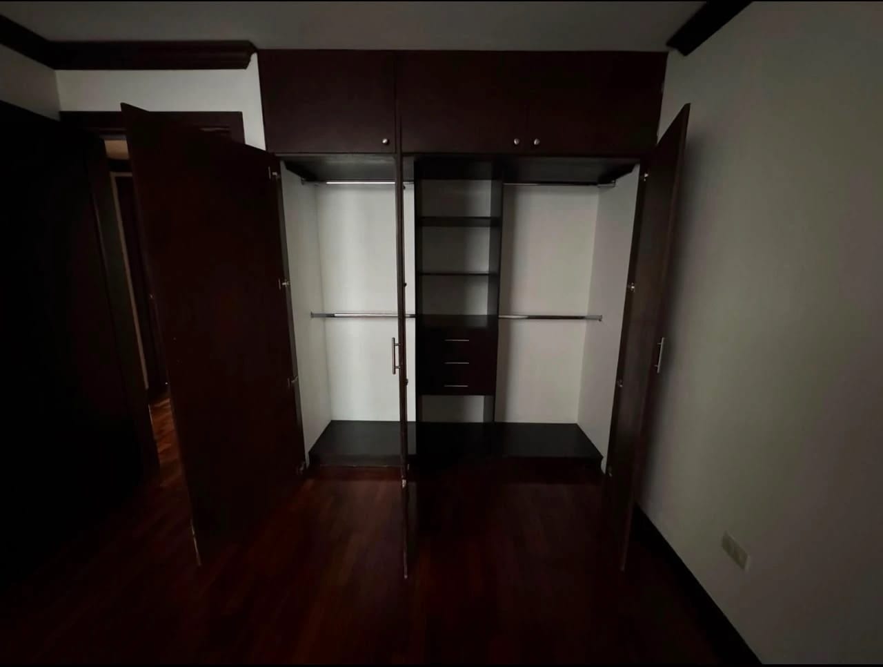 Rento Apto 3 Hab Zona 14 la Villa REF.6941 — Apartamento en Alquiler en Zona 14, Guatemala, Ciudad — foto 7 de 15