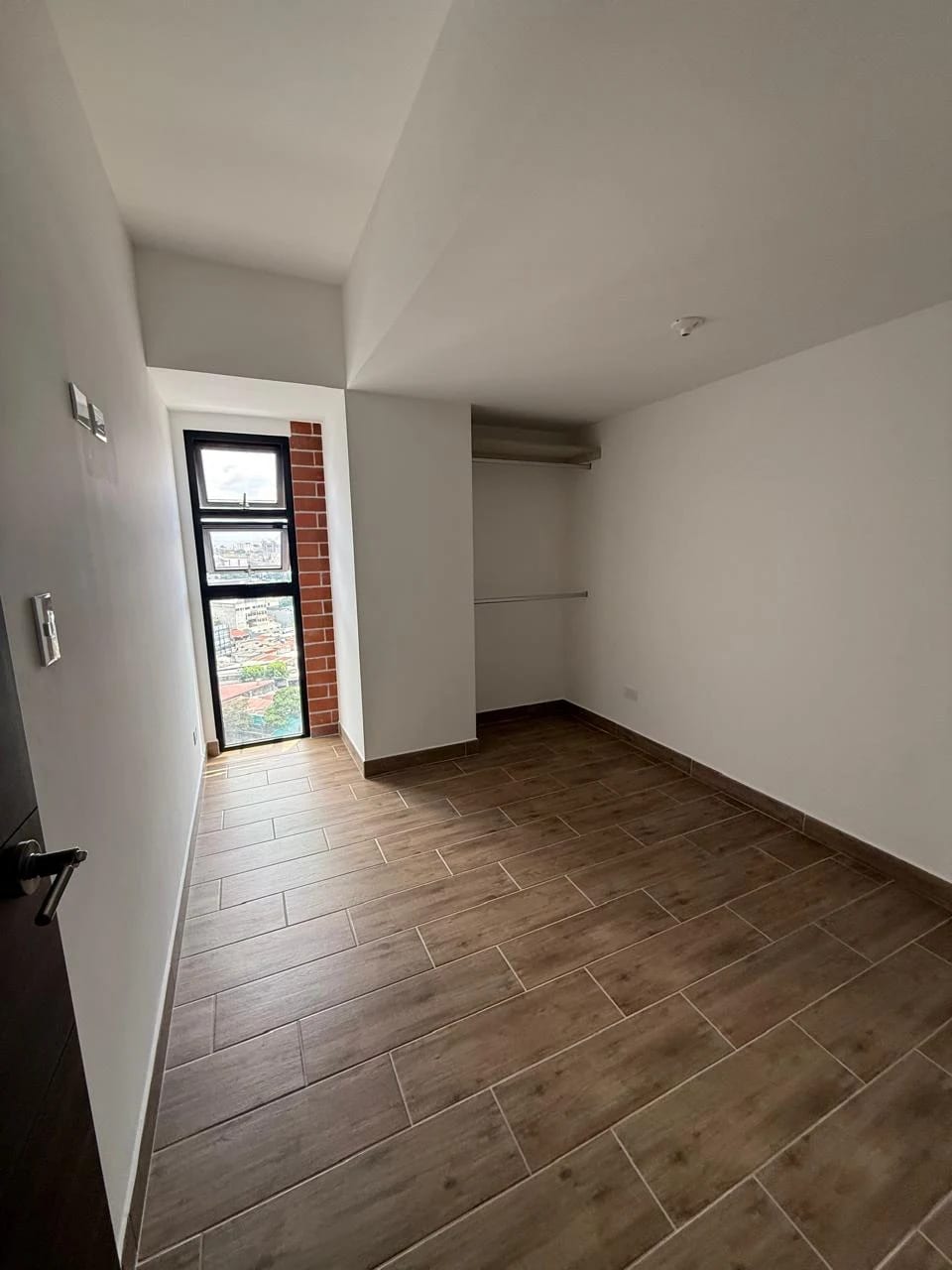 Rento Apto Nuevo Modra 2 Zona 4 Ref 6944 — Apartamento en Alquiler en Zona 4, Guatemala, Ciudad — foto 3 de 17