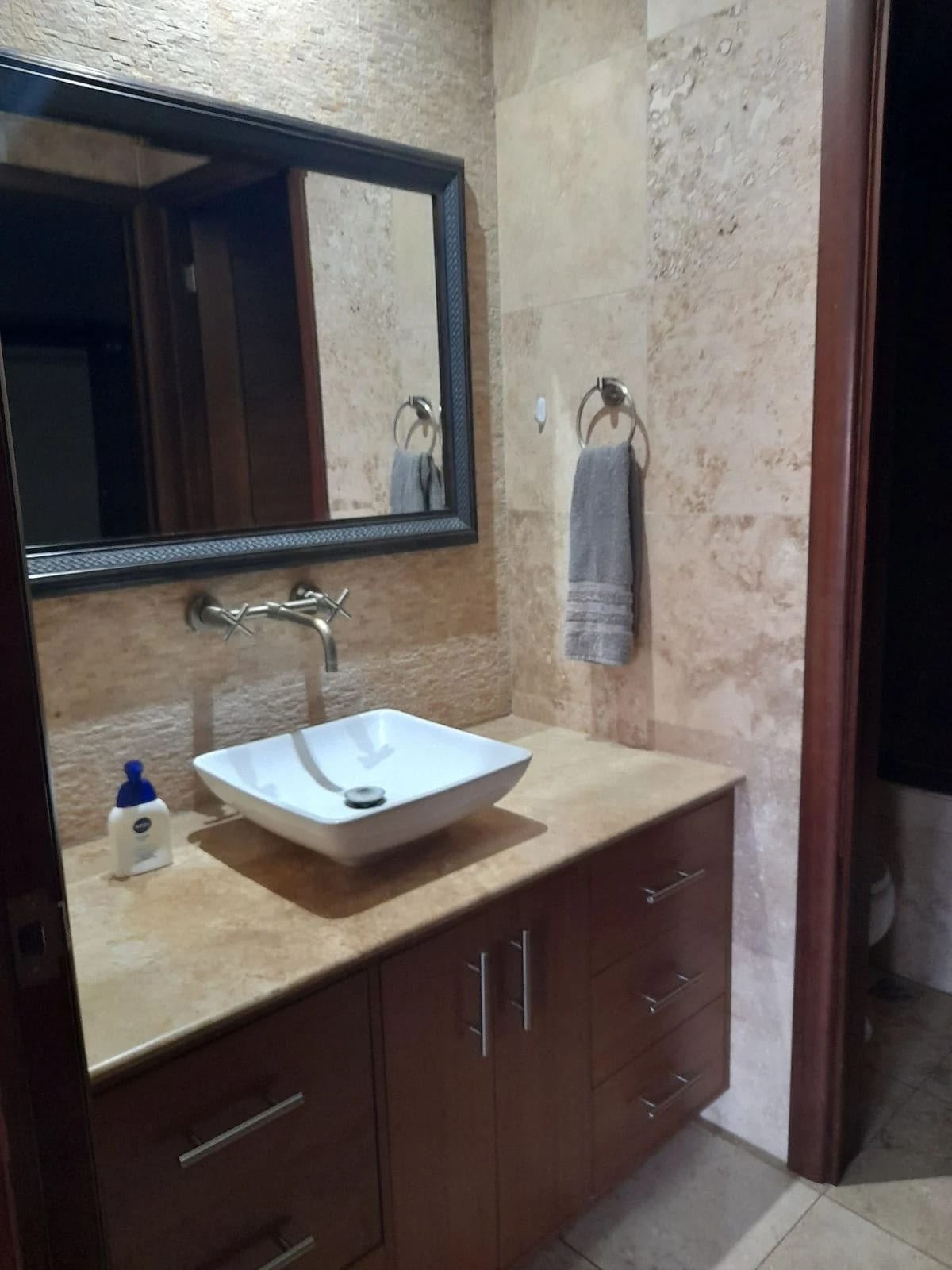 Vendo Apto Z.10 Edif. Mirafiori REF.6827 *110 M2, 2 Hab, 2 Baños — Apartamento en Venta en Zona 10, Guatemala, Ciudad — foto 7 de 17