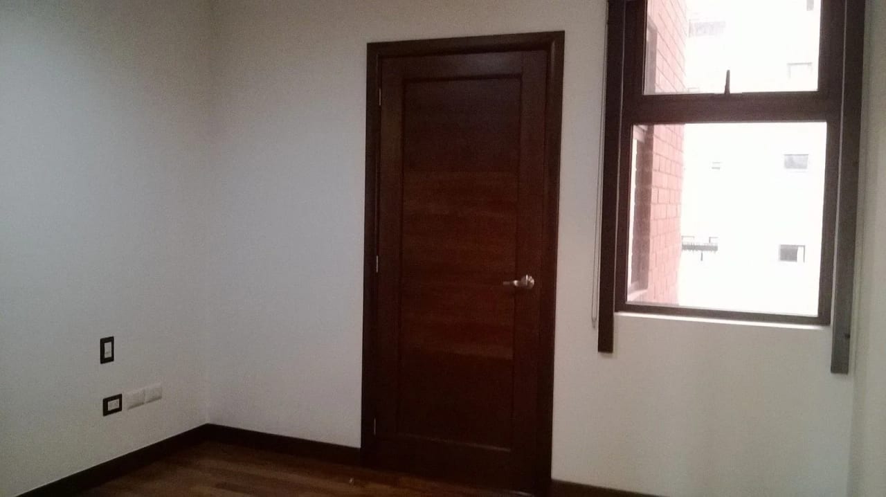 Vendo Apto Z.10 Edif. Mirafiori REF.6827 *110 M2, 2 Hab, 2 Baños — Apartamento en Venta en Zona 10, Guatemala, Ciudad — foto 9 de 17