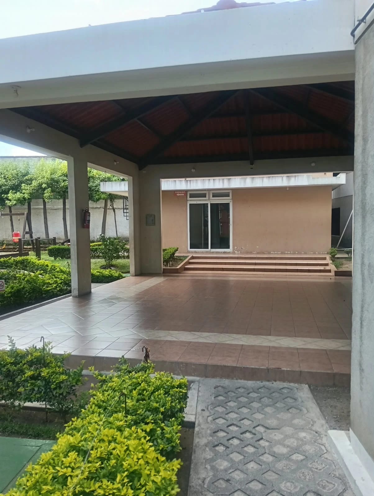Rento Apto Zona 1, Historico 1, REF.6943 — Apartamento en Alquiler en Zona 1, Guatemala, Ciudad — foto 6 de 15