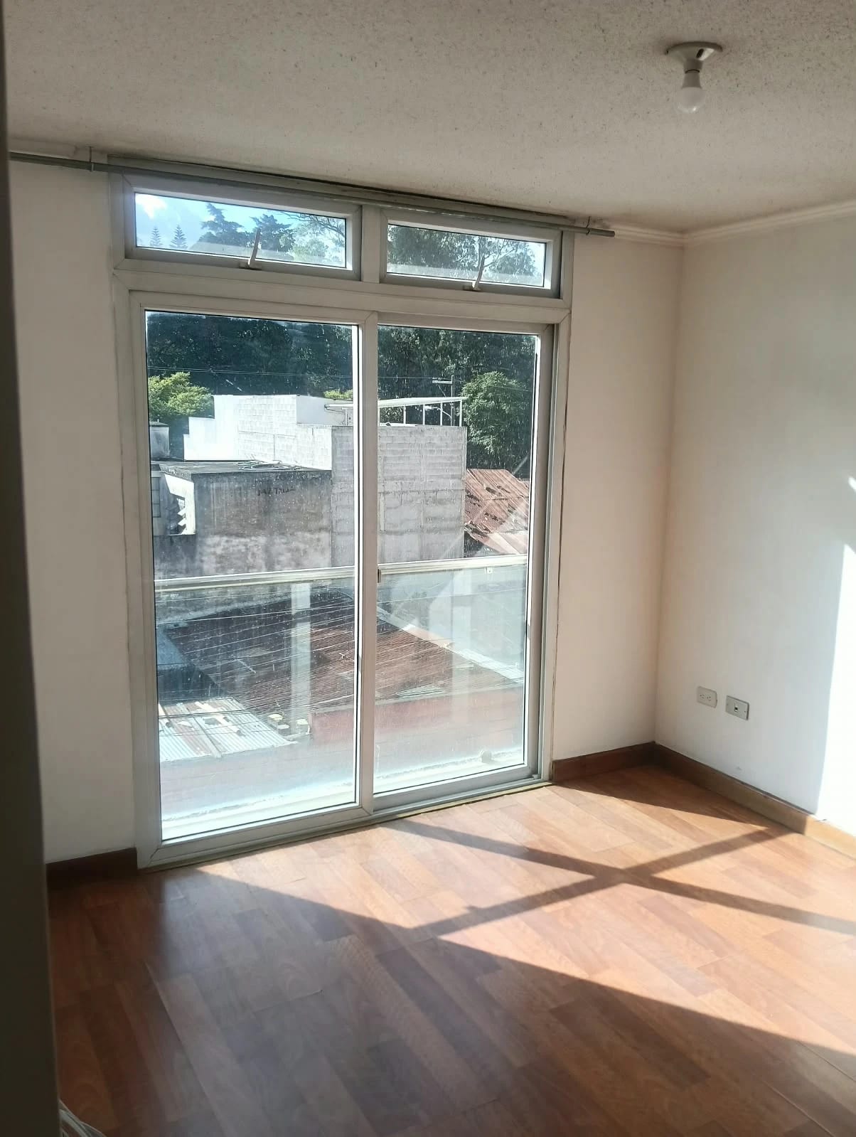 Rento Apto Zona 1, Historico 1, REF.6943 *2 Hab, Estudio, 2 Baños — Apartamento en Alquiler en Zona 1, Guatemala, Ciudad — foto 14 de 16