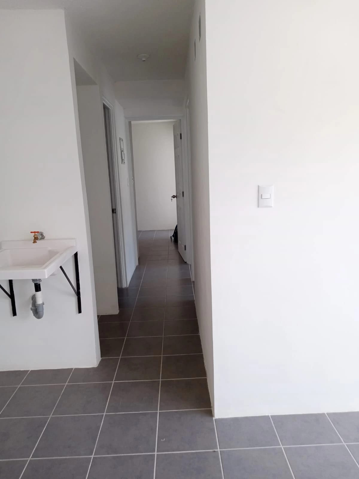 Vendo Apto Zona 1 de Mixco Torre Berlindo REF.6951 — Apartamento en Venta en Zona 1 Mixco, Guatemala, Ciudad — foto 10 de 17