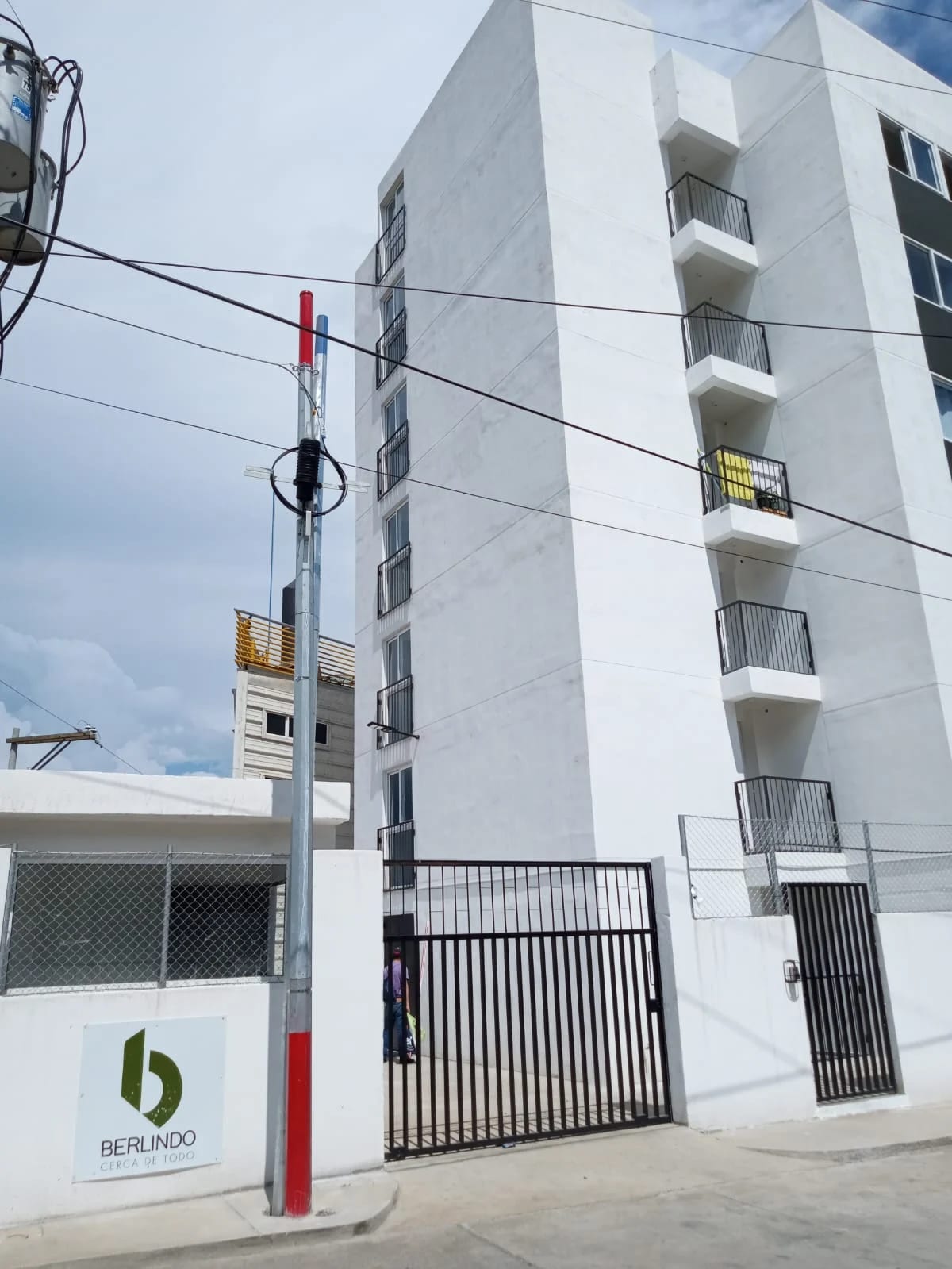 Vendo Apto Zona 1 de Mixco Torre Berlindo REF.6951 *50M2, 3 Hab — Apartamento en Venta en Zona 1 Mixco, Guatemala, Ciudad — foto 3 de 17