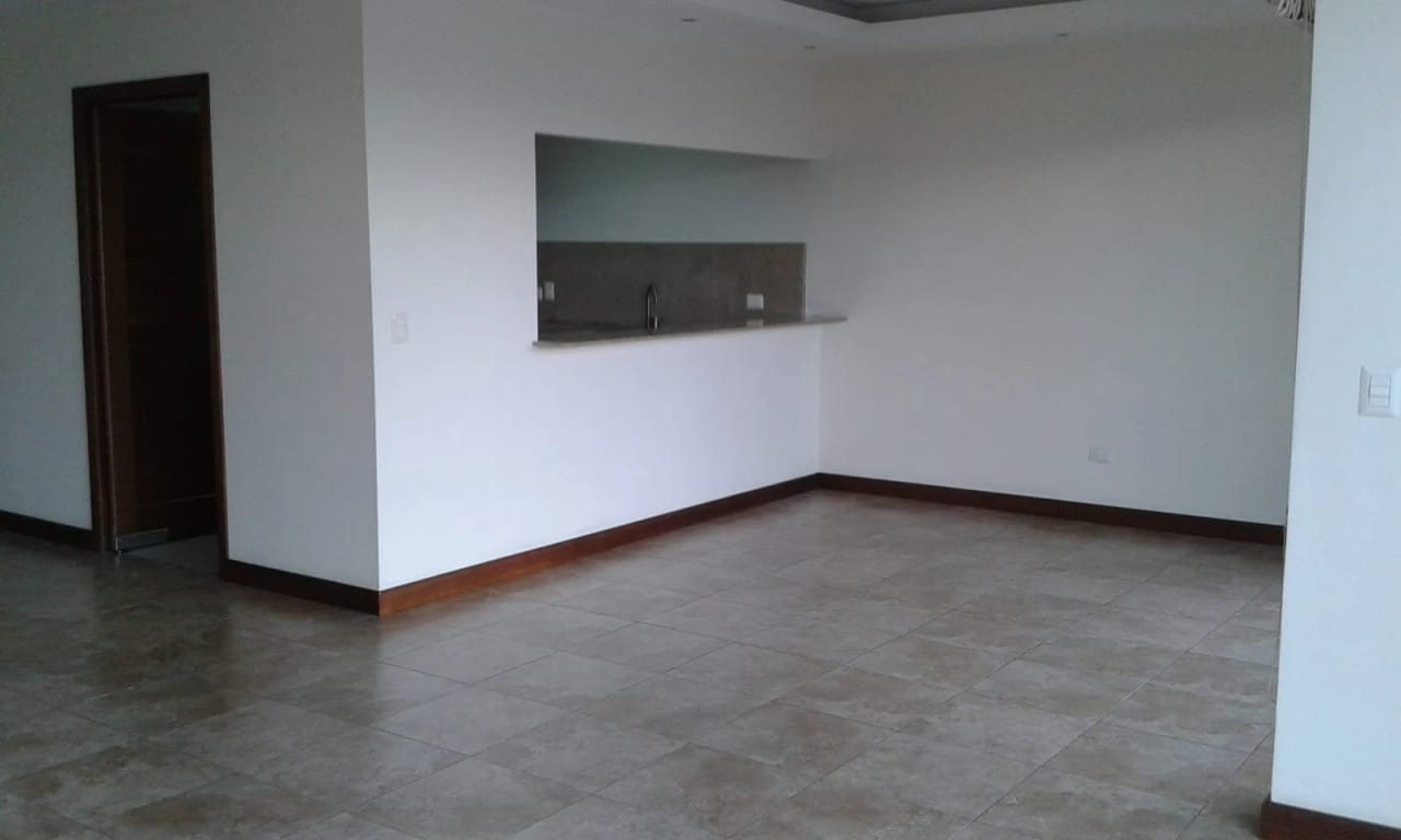 Rento Apto Z.10 Edif. Mirafiori, 6953 *110M2, 2 Hab, 2 Baños, 2 Parq — Apartamento en Alquiler en Zona 10, Guatemala, Ciudad — foto 3 de 13