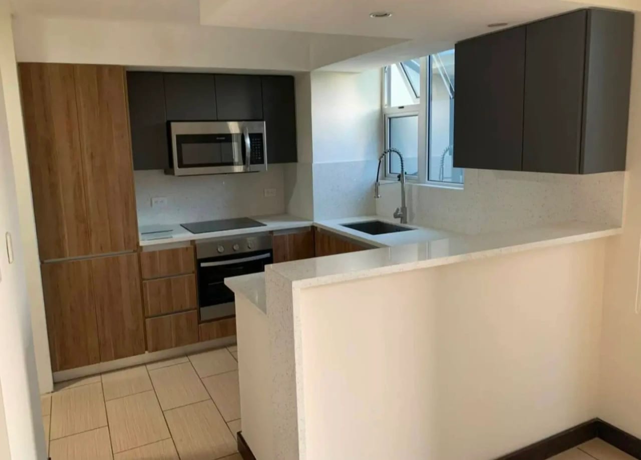 Rento Apto Z.14 Condado la Villa REF.6956 3 Hab, 3 Baños, 2 Parqueos — Apartamento en Alquiler en Zona 14, Guatemala, Ciudad — foto 5 de 5