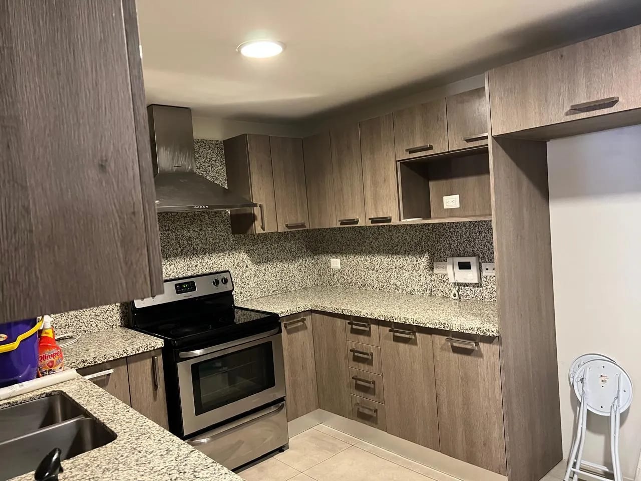 Vendo/rento Apto Zona 10 Edif. Santa Sofia REF.6957 *183M2, 3 Hab — Apartamento en Venta en Zona 10, Guatemala, Ciudad — foto 6 de 17