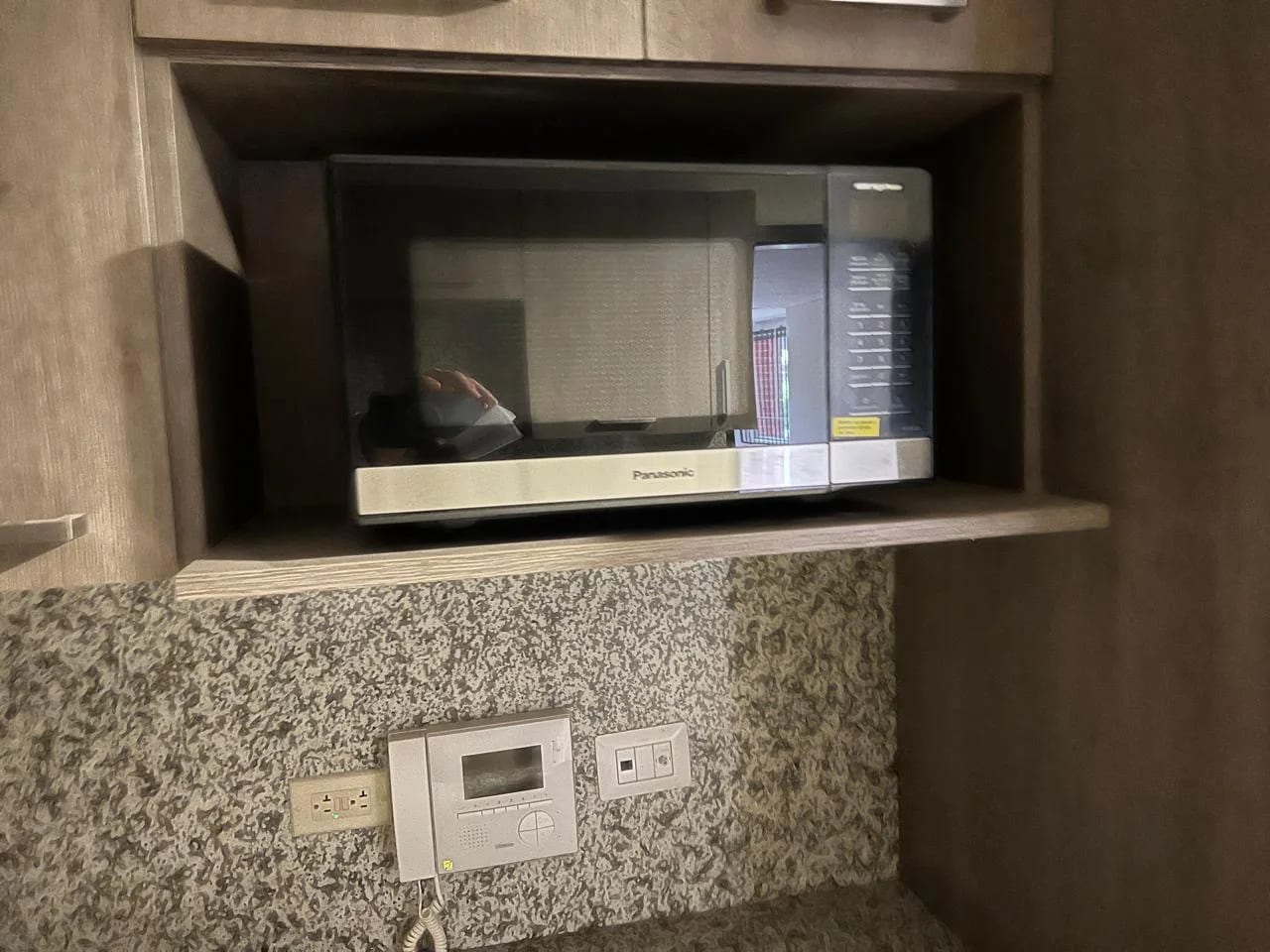 Vendo/rento Apto Zona 10 Edif. Santa Sofia REF.6957 *183M2, 3 Hab — Apartamento en Alquiler en Zona 10, Guatemala, Ciudad — foto 7 de 17