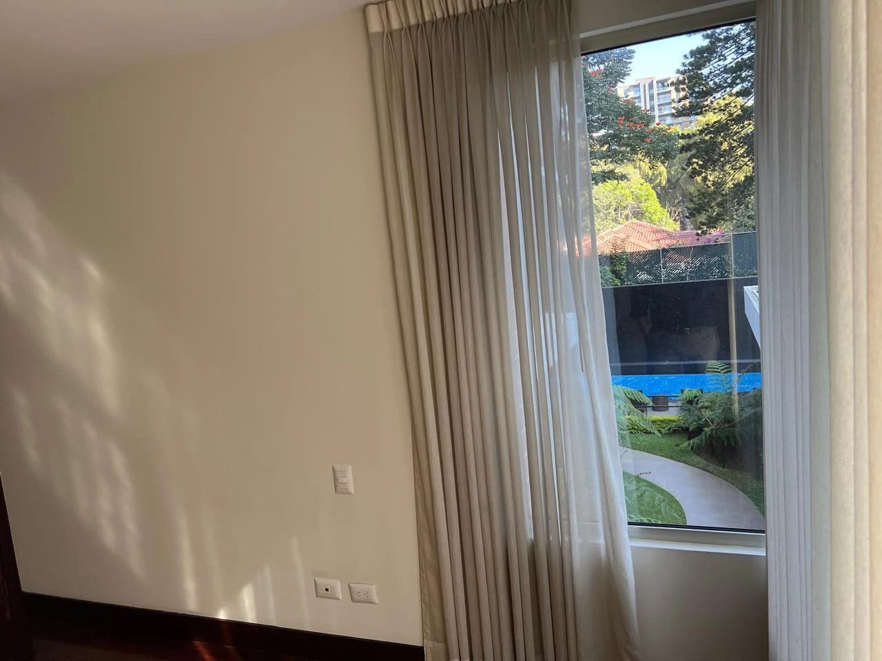 Vendo/rento Apto Zona 10 Edif. Santa Sofia REF.6957 *183M2, 3 Hab — Apartamento en Alquiler en Zona 10, Guatemala, Ciudad — foto 17 de 17