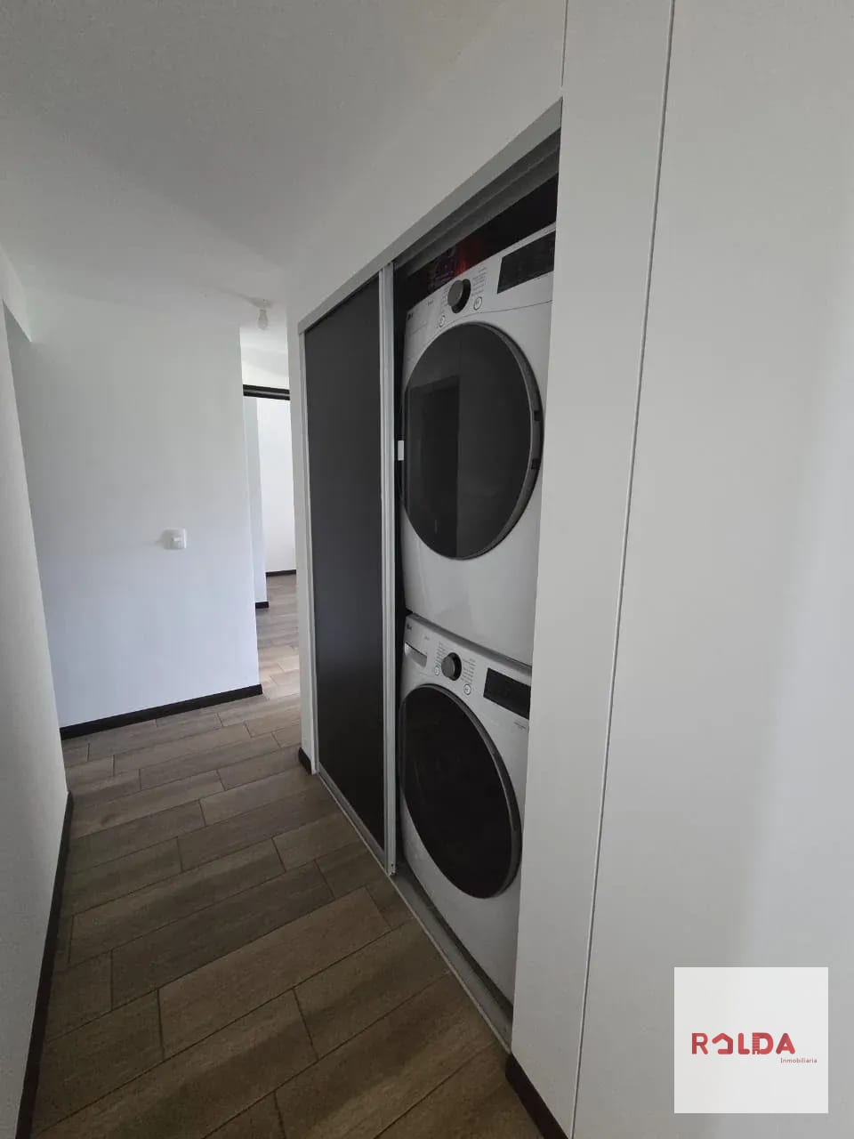 Apartamento en Venta en Segheria zona 14 — Apartamento en Venta en Segheria, Zona 14, Guatemala, Ciudad — foto 8 de 10