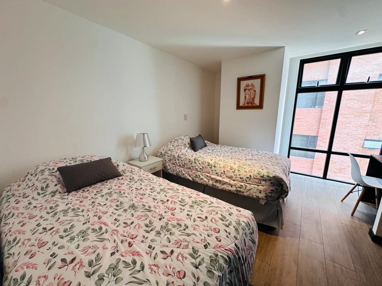 APARTAMENTO EN RENTA, EDIF. IQ 10, ZONA 10 — Apartamento en Alquiler en IQ10, Zona 10, Guatemala, Ciudad — foto 7 de 17