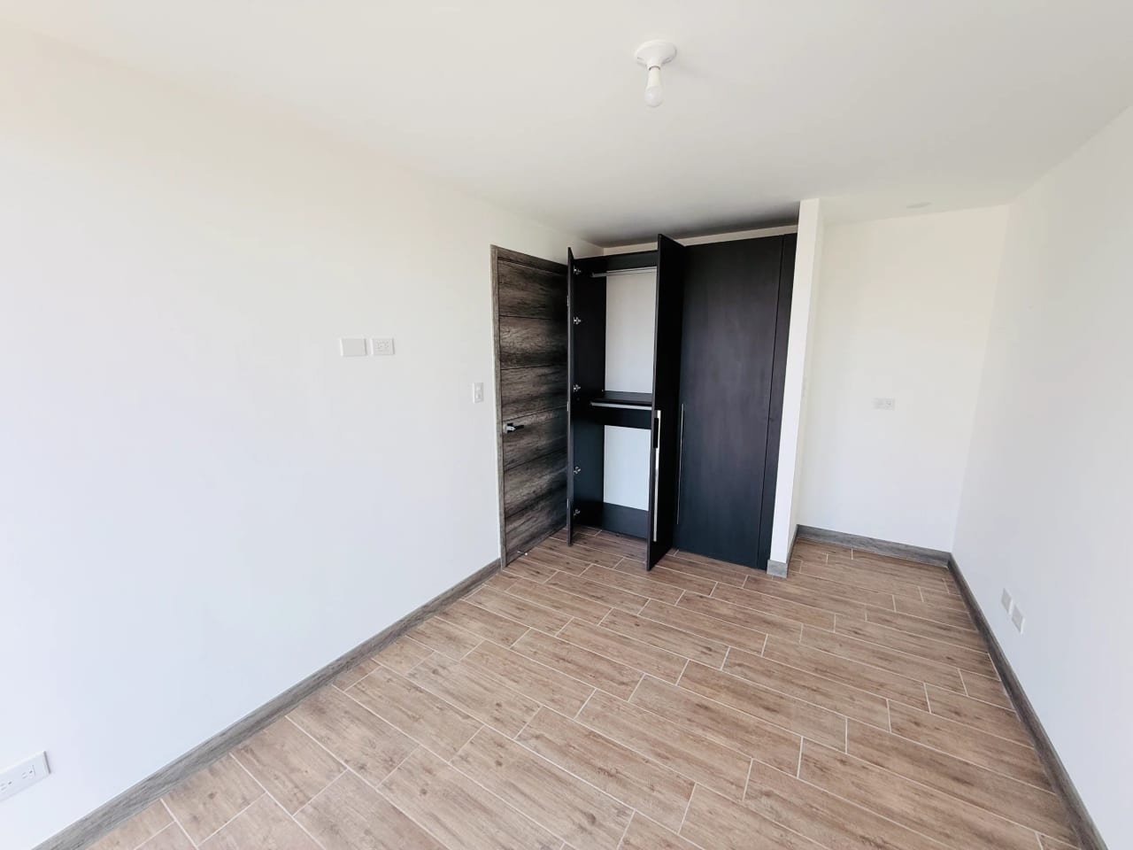APARTAMENTO P/ ESTRENAR, EDIFICIO KINTEA 47 MTS2, ZONA 15 VISTA HERMOSA 2 — Apartamento en Venta en Kiintea, Zona 15, Guatemala, Ciudad — foto 5 de 16