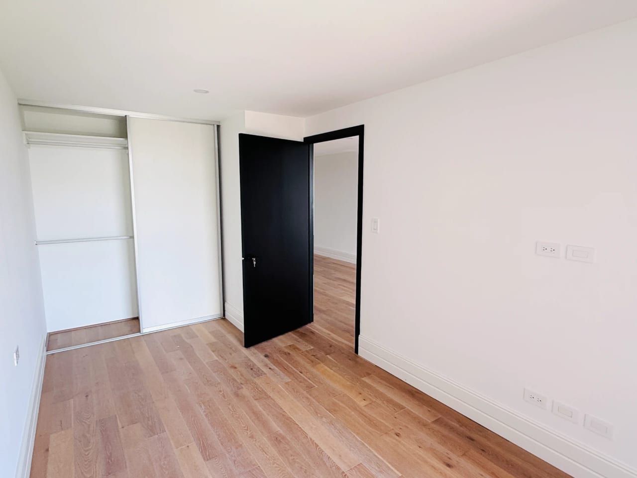 APARTAMENTO P/ ESTRENAR, EDIFICIO CÉNTRICO 67 MTS2, 2 DORMITORIOS, ZONA 5 — Apartamento en Venta en Céntrico, Zona 5, Guatemala, Ciudad — foto 12 de 17