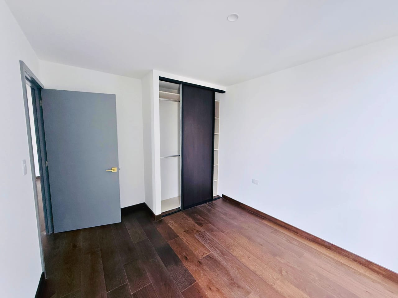 APARTAMENTO P/ ESTRENAR, EDIFICIO ATARAH 92.13 MTS2, 3 DORMITORIOS, ZONA 10 — Apartamento en Venta en Atarah, Zona 10, Guatemala, Ciudad — foto 5 de 17