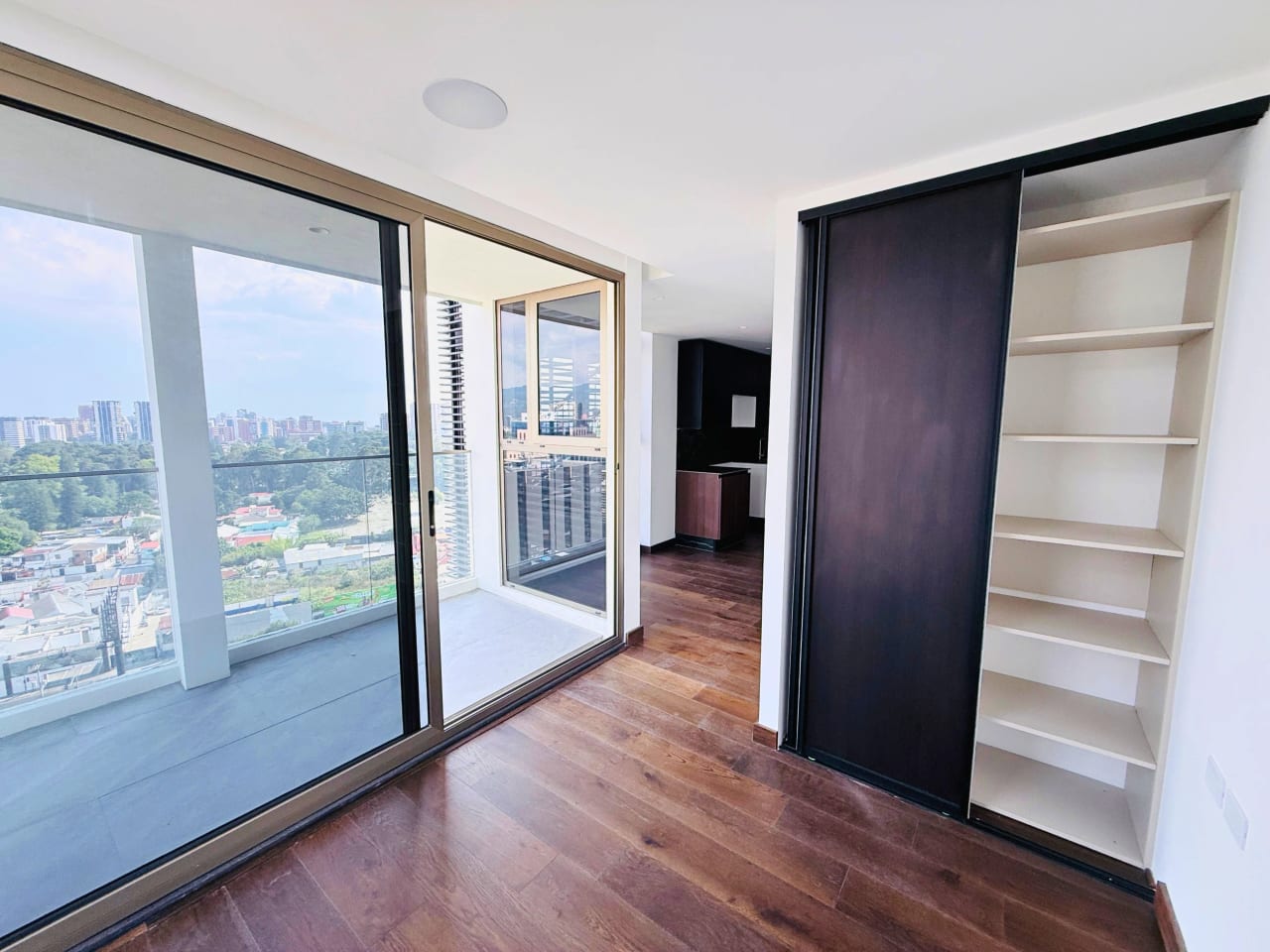 APARTAMENTO EN VENTA P/ ESTRENAR, EDIFICIO ATARAH 38.06 MTS2, 1 DORMITORIO, ZONA 10 — Apartamento en Venta en Atarah, Zona 10, Guatemala, Ciudad — foto 4 de 17