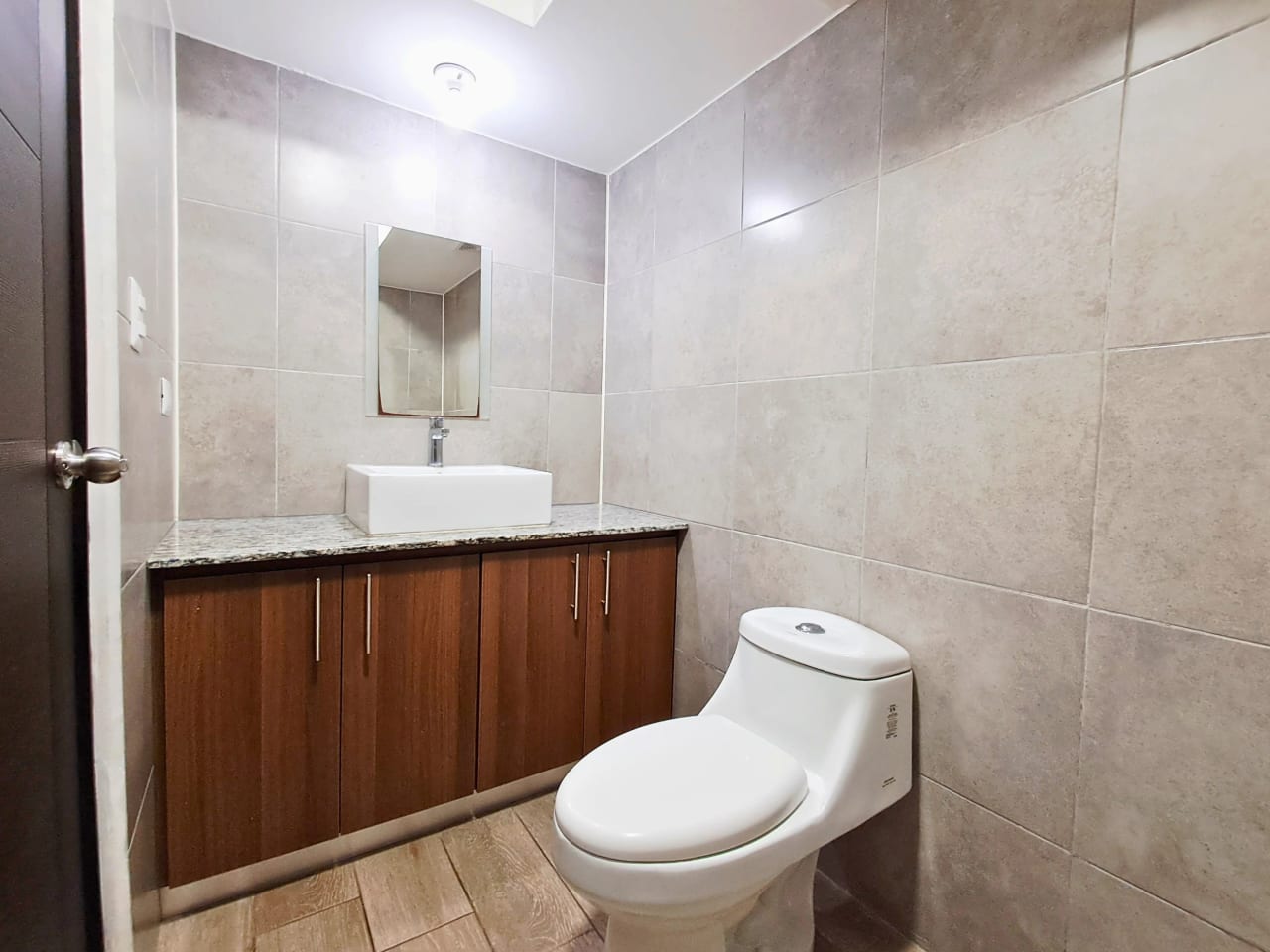 APARTAMENTO EN VENTA EDIFICIO NAGANO 81 MTS2, PIEDRA PARADA, CRISTO REY ZONA 16 — Apartamento en Venta en Zona 16, Guatemala, Ciudad — foto 8 de 17