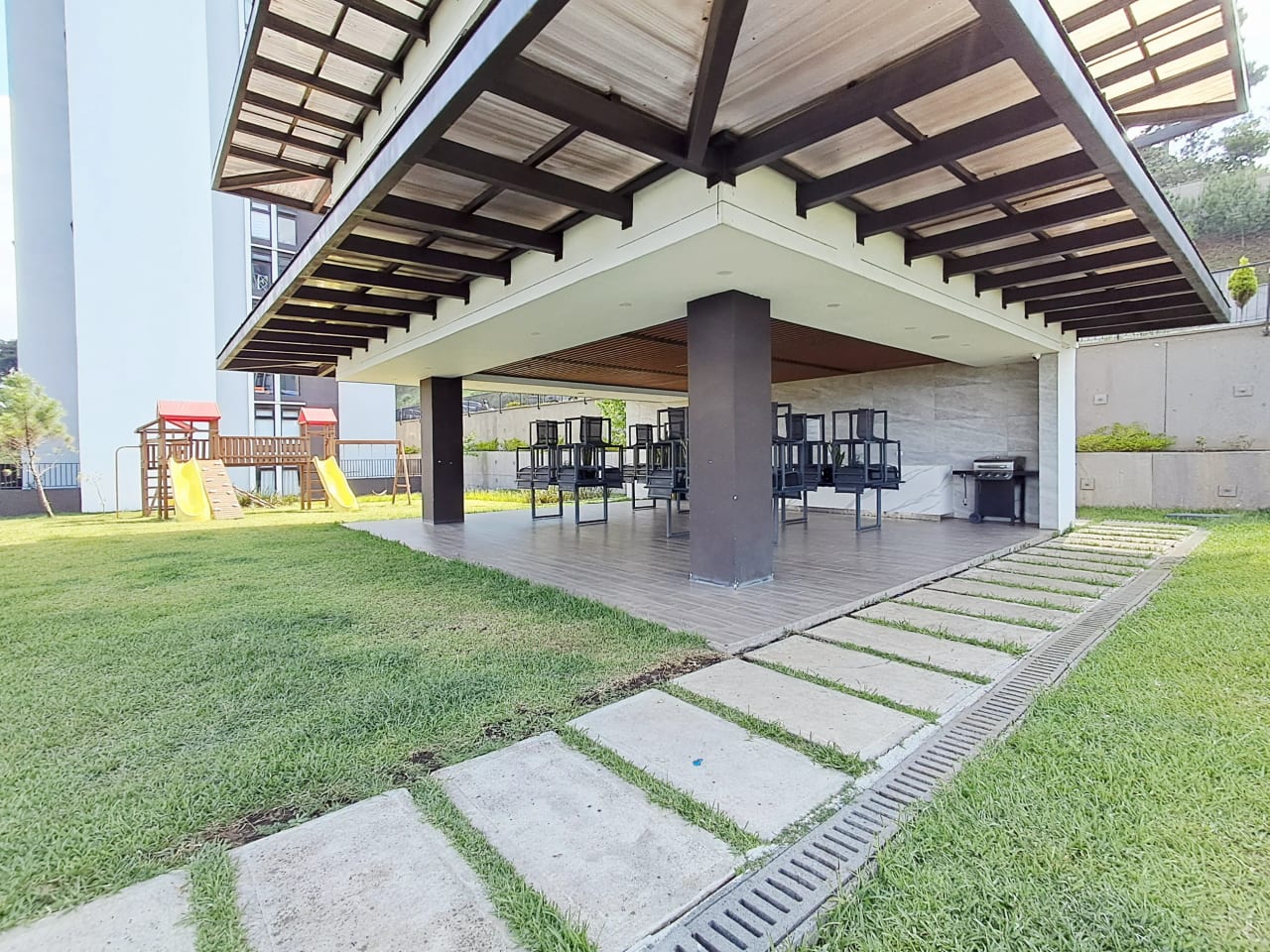 APARTAMENTO EN VENTA EDIFICIO NAGANO 81 MTS2, PIEDRA PARADA, CRISTO REY ZONA 16 — Apartamento en Venta en Zona 16, Guatemala, Ciudad — foto 16 de 17
