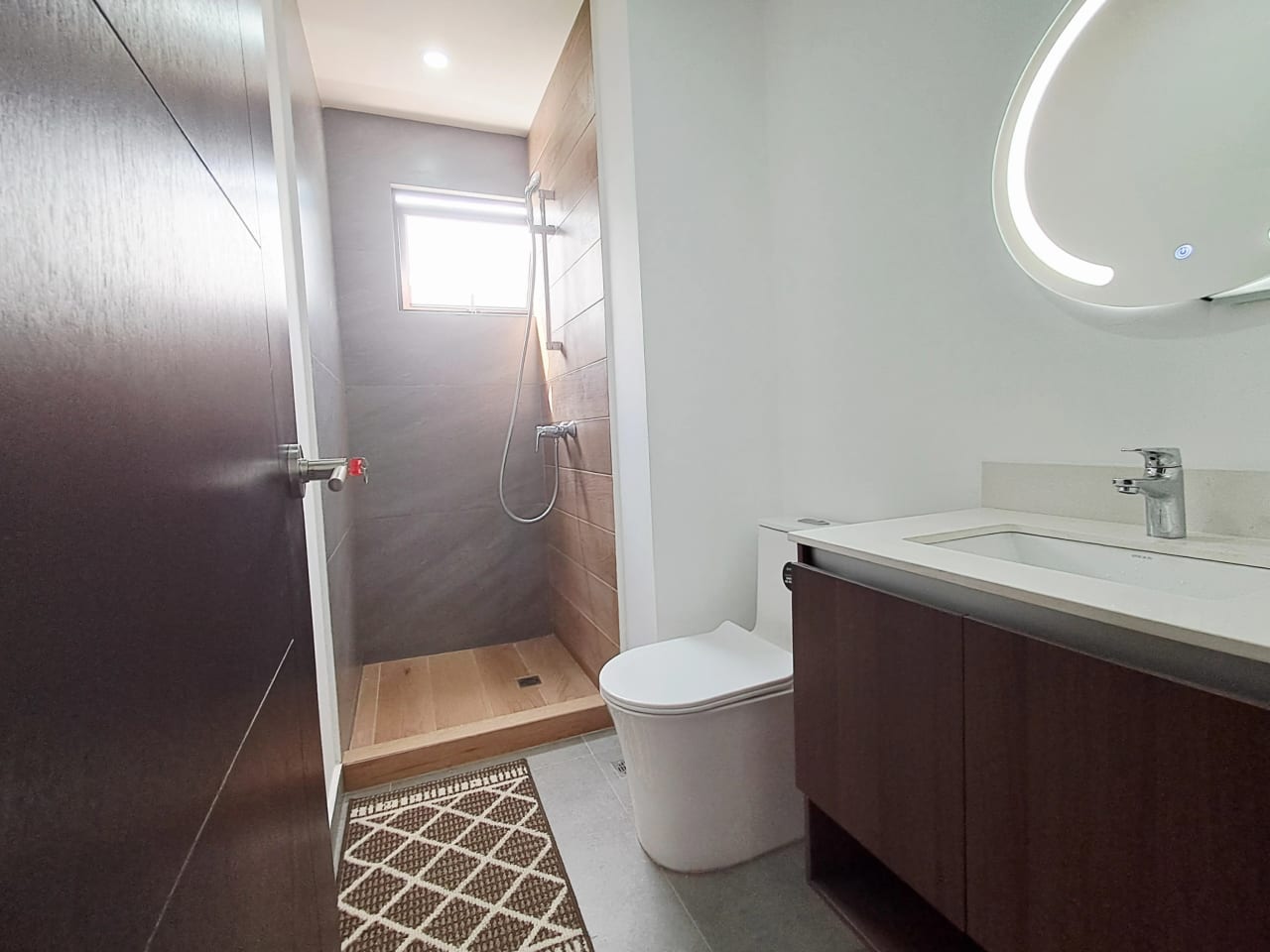 APARTAMENTO AMUEBLADO PARA ESTRENAR EDIFICIO ARLES 57MTS2, 2 DORMITORIOS, ZONA 15 — Apartamento en Alquiler en Arles, Zona 15, Guatemala, Ciudad — foto 7 de 17