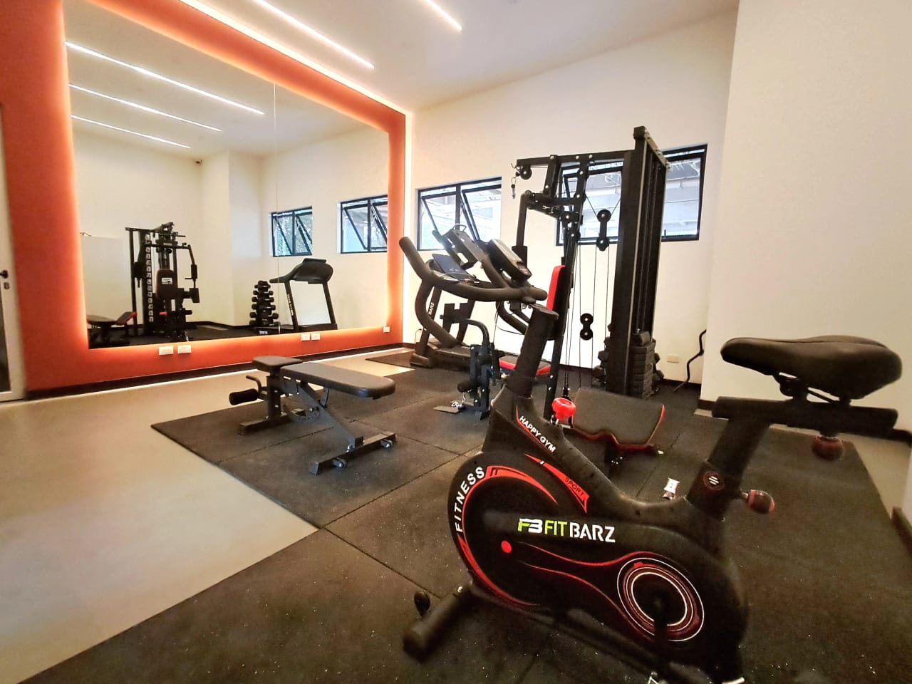 APARTAMENTO AMUEBLADO PARA ESTRENAR EDIFICIO ARLES 57MTS2, 2 DORMITORIOS, ZONA 15 — Apartamento en Alquiler en Arles, Zona 15, Guatemala, Ciudad — foto 10 de 17