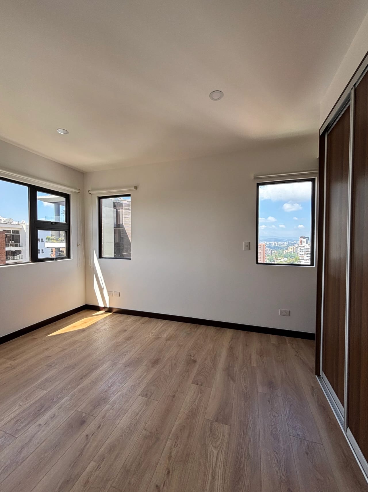 APARTAMENTO PARA ESTRENAR 45Mts2 EDIF. Arles ZONA 15 — Apartamento en Alquiler en Arles, Zona 15, Guatemala, Ciudad — foto 4 de 17