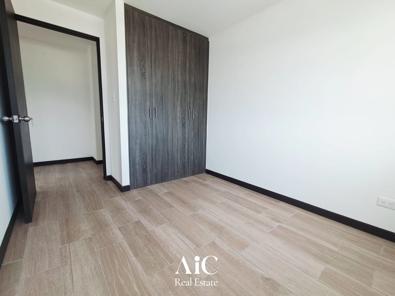 APTO. EN VENTA / RENTA z. 12 PETÁPOLIS P/ ESTRENAR 3 HABITACIONES — Apartamento en Alquiler en Petápolis, Zona 12, Guatemala, Ciudad — foto 7 de 17