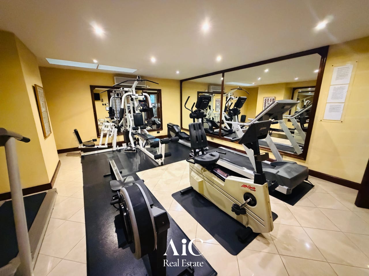 Apartamento en Renta, Edif. San Ignacio I 180 MTS2, 3 Dormitorios, Zon — Apartamento en Alquiler en San Ignacio, Zona 10, Guatemala, Ciudad — foto 17 de 17