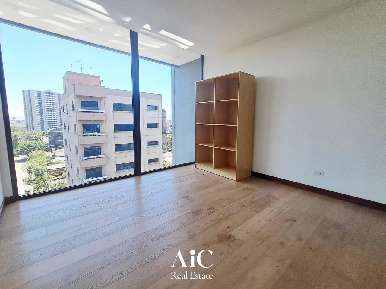 Apartamento con Línea Blanca, Edif. Vhista, Zona 15 — Apartamento en Alquiler en Vhista, Zona 15, Guatemala, Ciudad — foto 9 de 17
