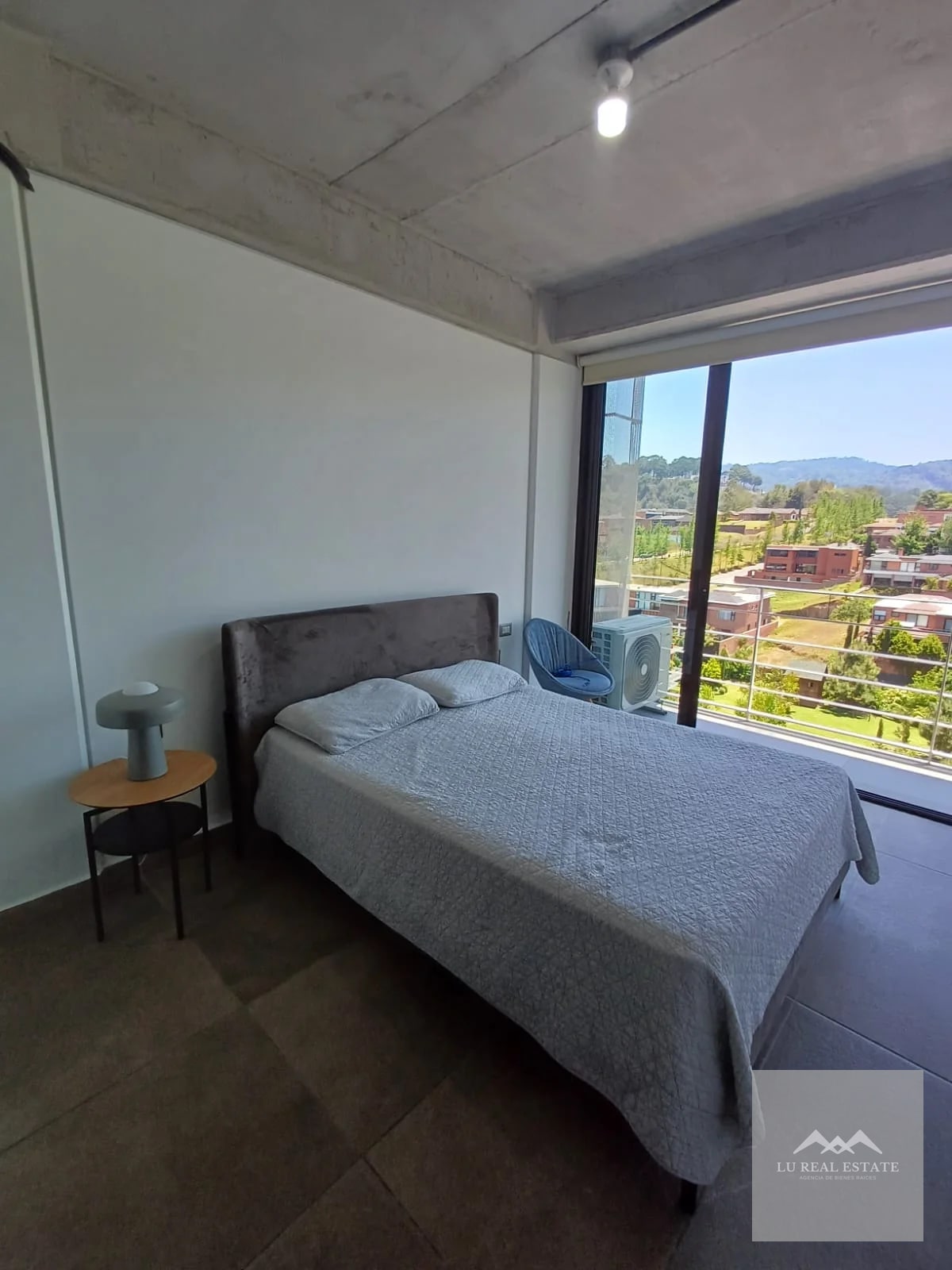 Apartamento de dos habitaciones en z10 - 5