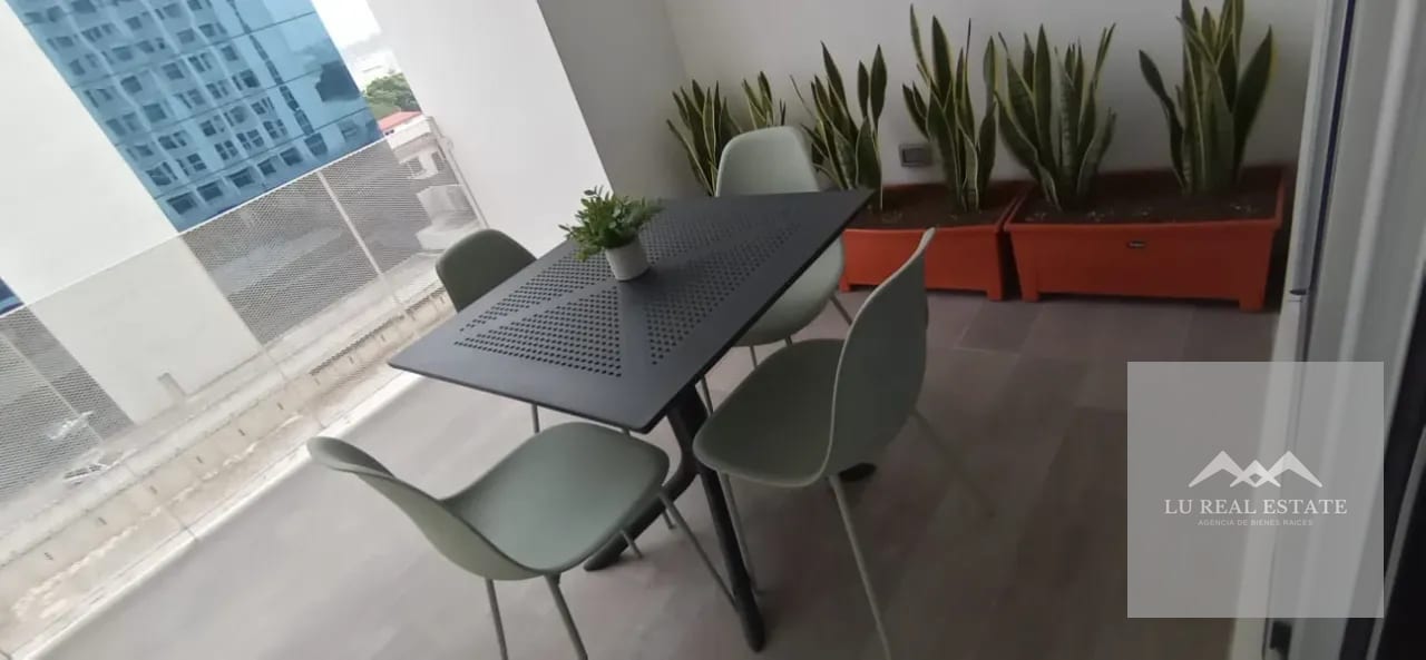 Apartamento tipo estudio z13 — Apartamento en Alquiler en Zona 10, Guatemala, Ciudad — foto 1 de 5