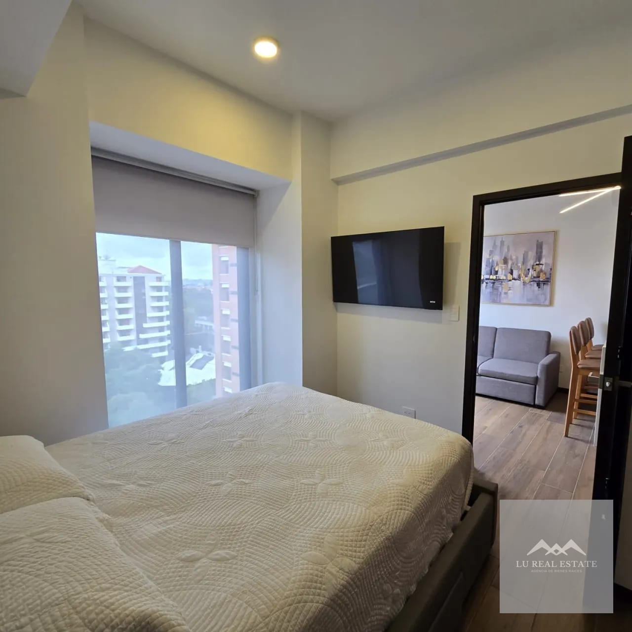 Espectacular apartamento en z10 — Apartamento en Alquiler en Zona 10, Guatemala, Ciudad — foto 6 de 9