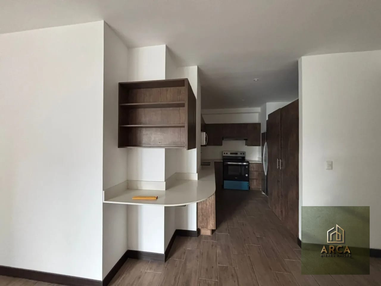 Apartamento en alquiler zona 10 — Apartamento en Alquiler en Habitat Ciudad Vieja, Zona 10, Guatemala, Ciudad — foto 2 de 11