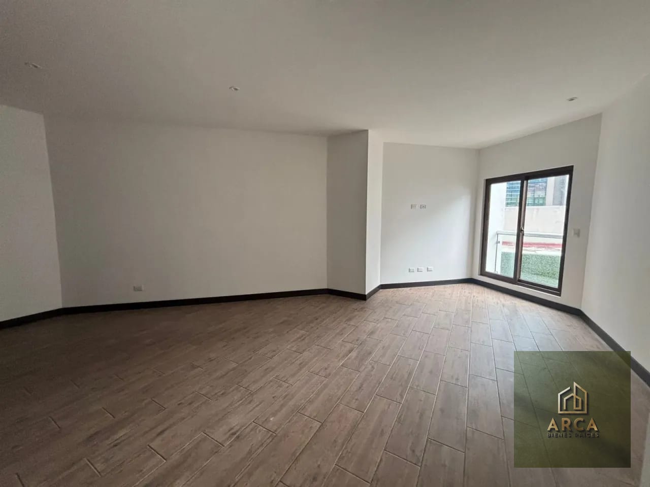 Apartamento en alquiler zona 10 — Apartamento en Alquiler en Habitat Ciudad Vieja, Zona 10, Guatemala, Ciudad — foto 1 de 11