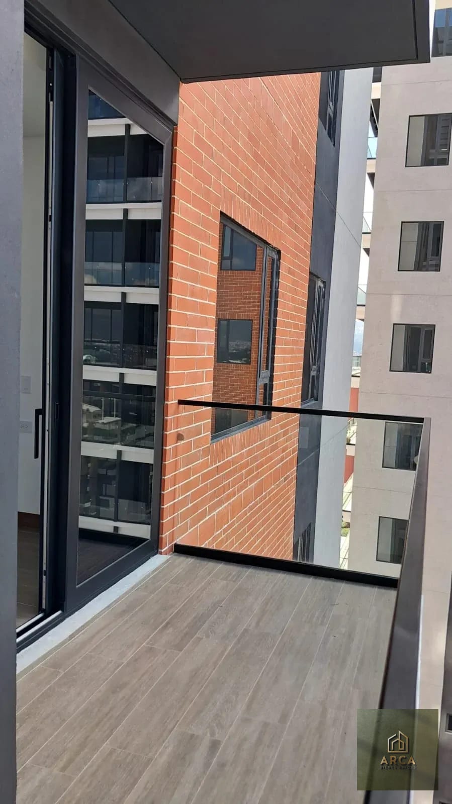 Apartamento en alquiler zona 10 — Apartamento en Venta en Zona 10, Guatemala, Ciudad — foto 8 de 11