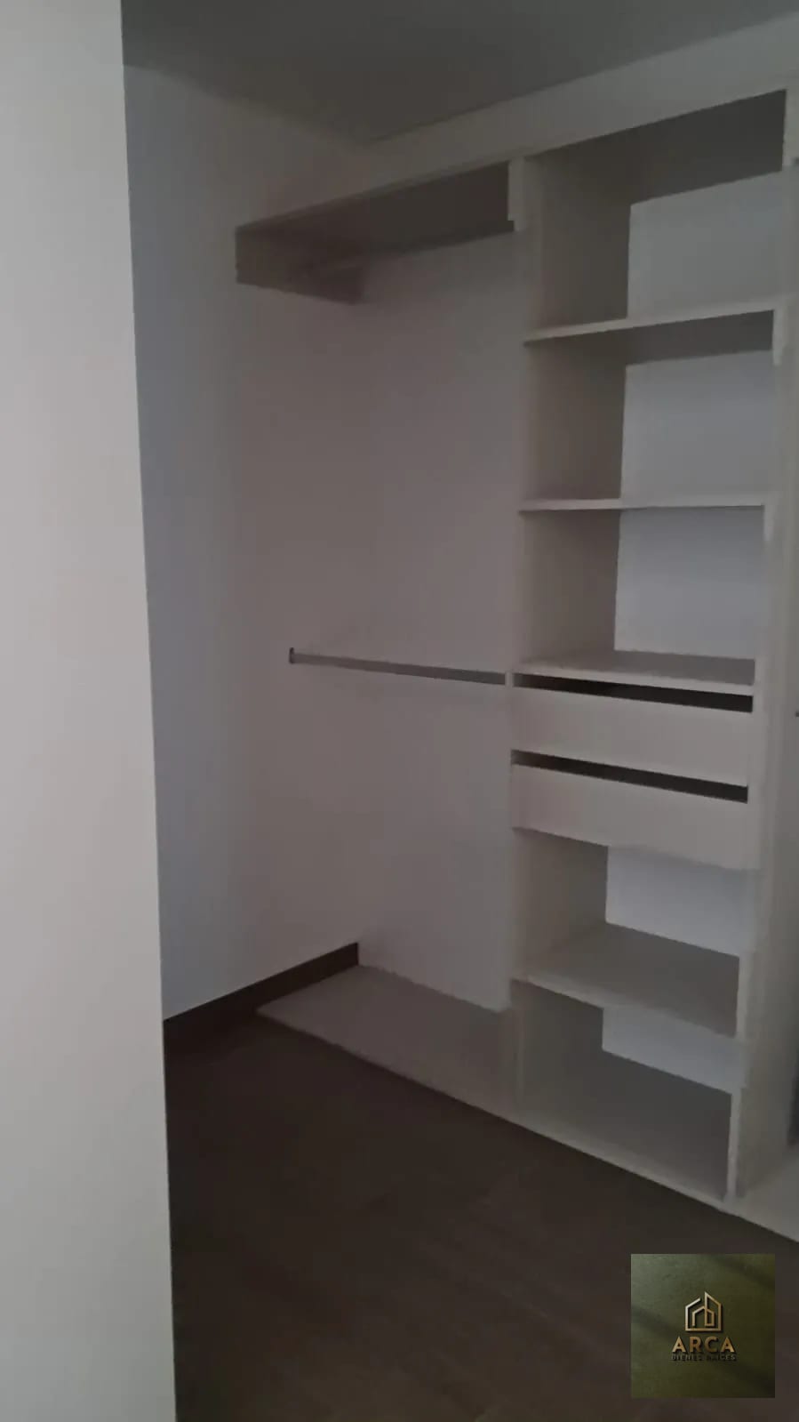Apartamento en alquiler zona 10 — Apartamento en Venta en Zona 10, Guatemala, Ciudad — foto 9 de 11