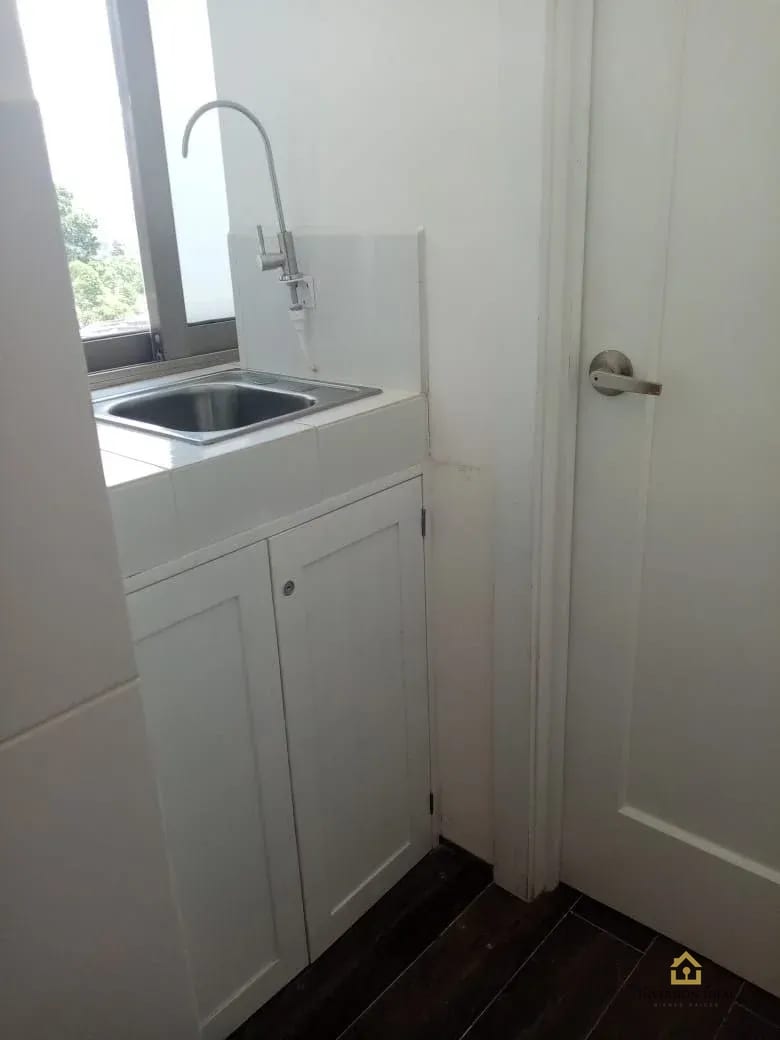 Rento Apto Q5,800 | Zona 15 | Adamant Studio Lofts | Amueblado y Equipado — Apartamento en Alquiler en Adamant, Zona 15, Guatemala, Ciudad — foto 8 de 13