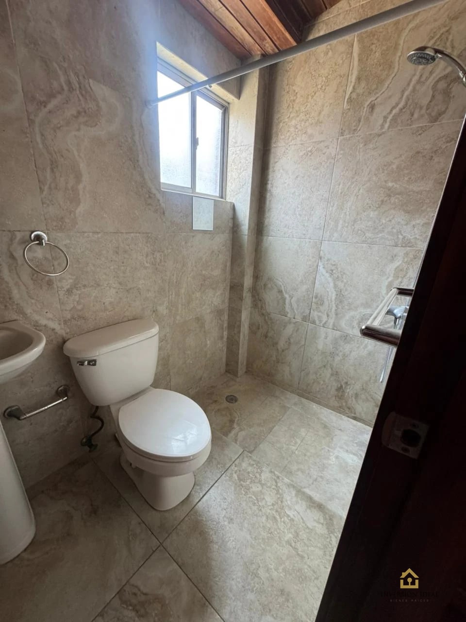 Rento Apto Q5,700 | Zona 15 | Edificio Casa Alhambra | Amueblado y Equipado — Apartamento en Alquiler en Casa Alhambra, Zona 15, Guatemala, Ciudad — foto 3 de 10
